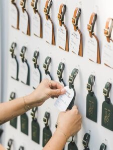 30 Unique Wedding Favors Real Couples Gave Guests — 🥂 💍 romanticize your routine