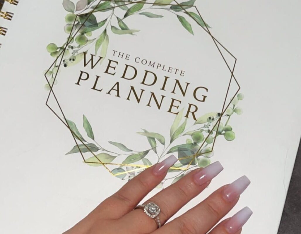 Bride’s Ultimate Wedding Planner — 188 Page Golden Foil Hardcover — 🥂 👰 romanticize your routine