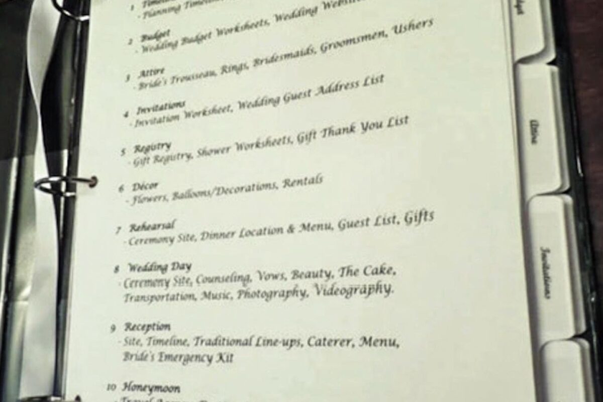 📝 📊 DIY Wedding Planner Binder Bundle with Templates & Checklists | seamless organization hack