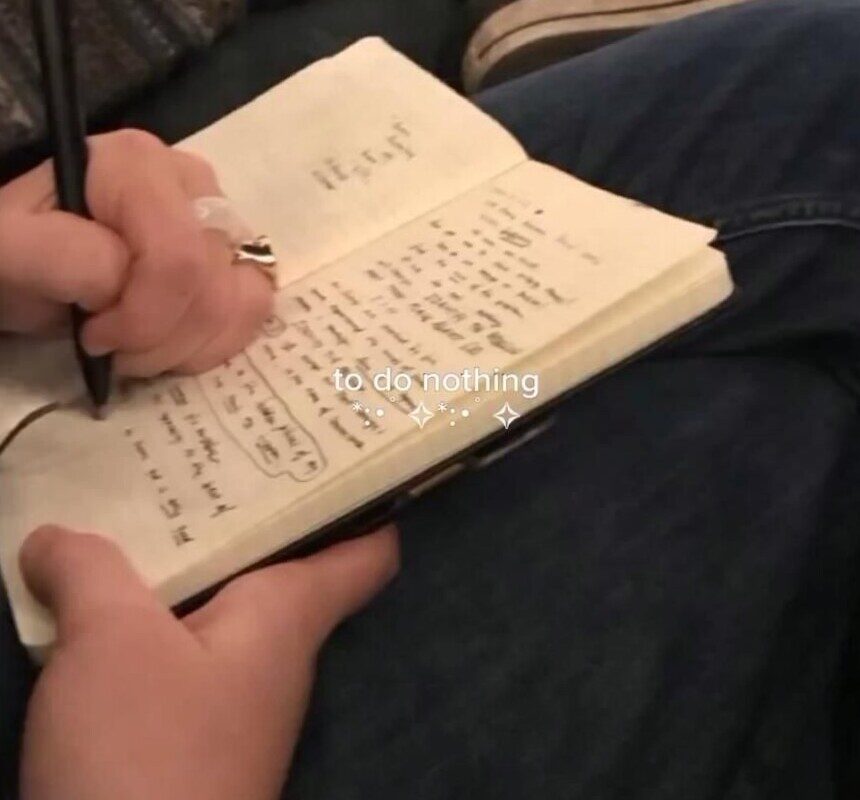 🤍 🕯️ Downtown Girl Fall Digital Planner Assets | romanticize your routine