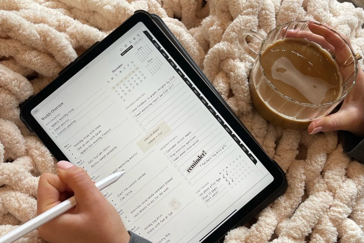 📁 📁 dream life manifestation: The Ultimate iPad Planner | GoodNotes Digital Planner for Daily, Weekly & Monthly Organization
