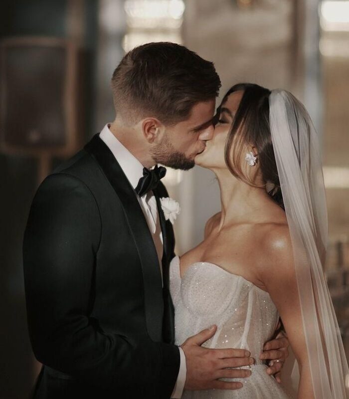 Gorgeous Winter Wedding in London — Simone & Luke — 💌 👰 dream life manifestation