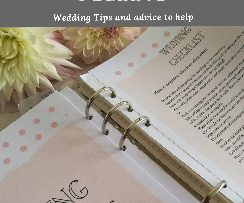 📌 📝 Grab my essential FREE wedding planner right here | stay inspired all year long