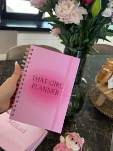 🖇️ 📊 Pianifica i tuoi giorni in stile digitale | stay inspired all year long