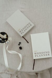 Pretty & Practical: 11 Must-Have Wedding Planner Books for 2026 — 🕯️ ☁️ romanticize your routine