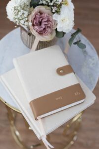 📌 📁 romanticize your routine: Elegant Vision Journal — Personalized Goal Planning Design