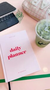 🖌️ 🎨 romanticize your routine: Organize Your Day with This Beautiful Digital Planner