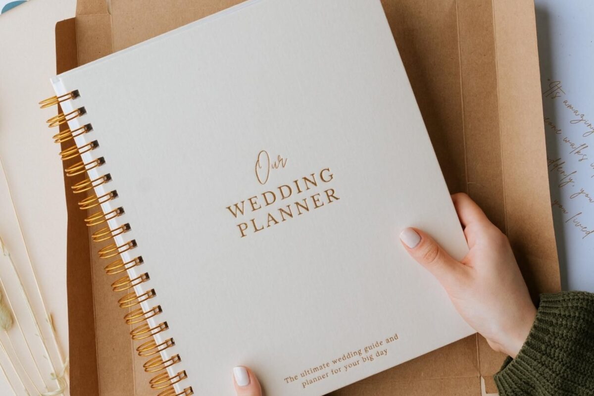 📁 📌 Romanticize Your Routine: Wedding Planner & Organizer | secret to staying productive