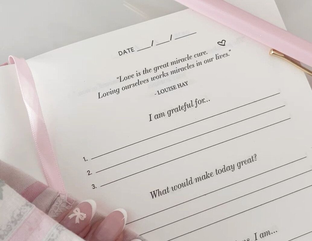 🖌️ 🌈 stay inspired all year long: Gratitude Journal Aesthetic for Digital Design & Planners