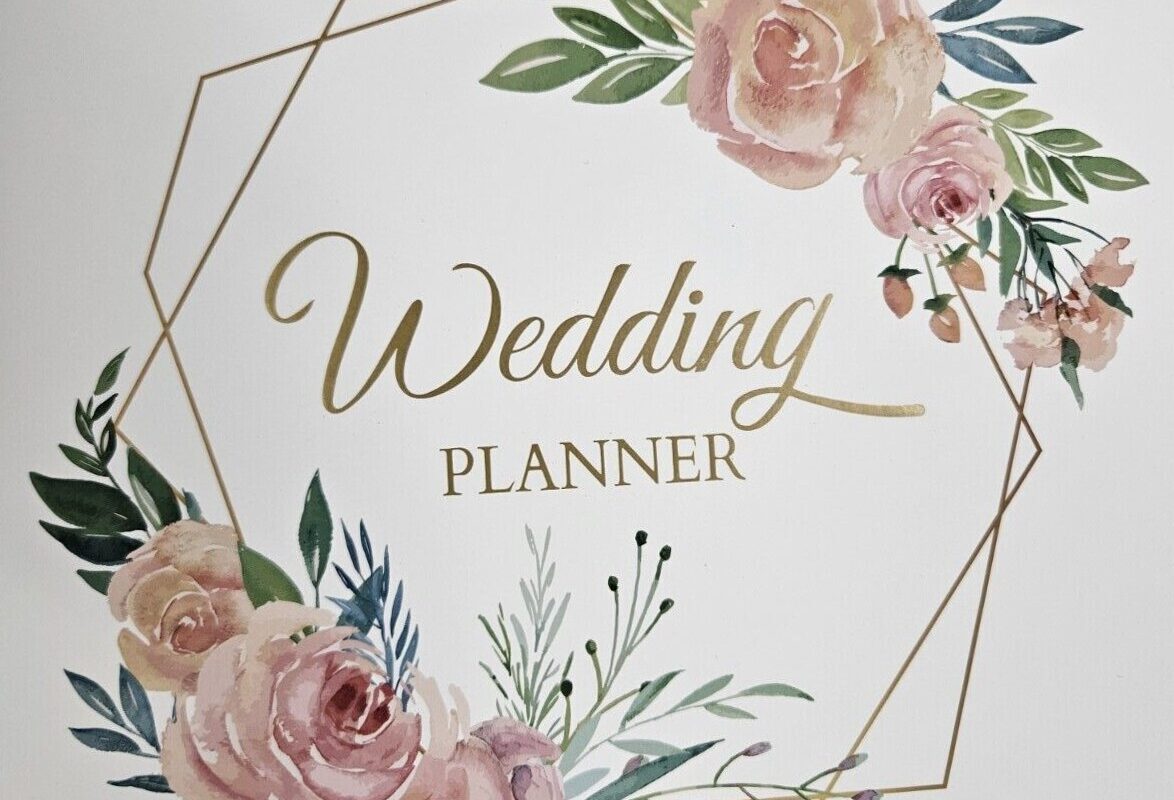 📌 📌 stay inspired all year long: Wedding Planner Journal for Couples | Digital Design & Creative Planning