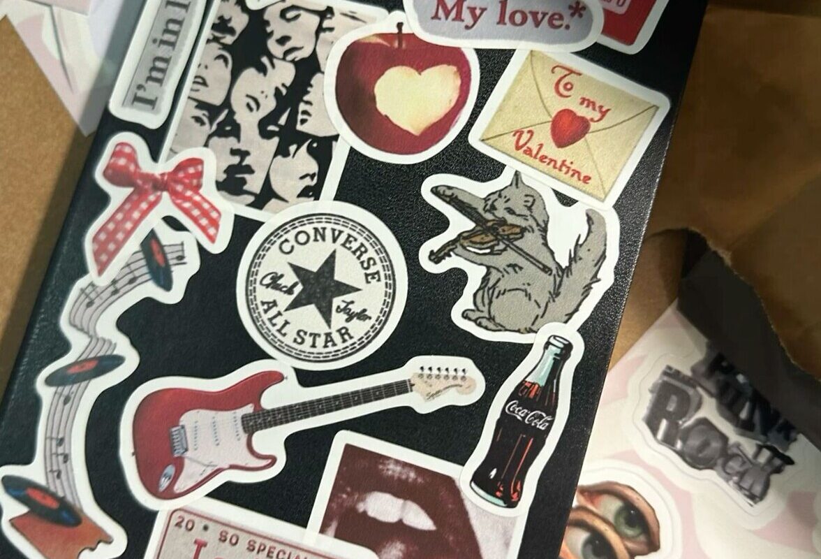 📁 📅 stay inspired all year long: Downtown Girl Aesthetic: Urban Vibes for Digital Design