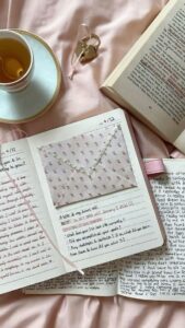 Creative Journal Layouts for Digital Design & Planners — 💌 🥂 romanticize your routine