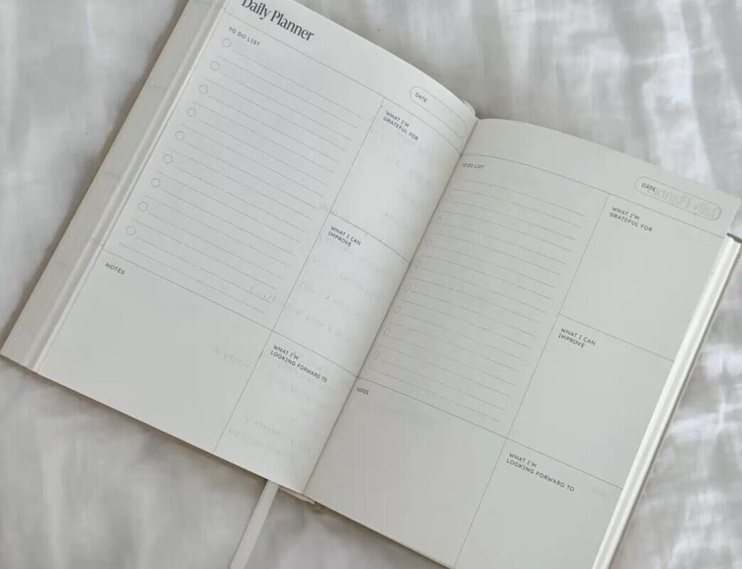 Daily Planner Design for Creative Productivity — 🤍 🤍 dream life manifestation