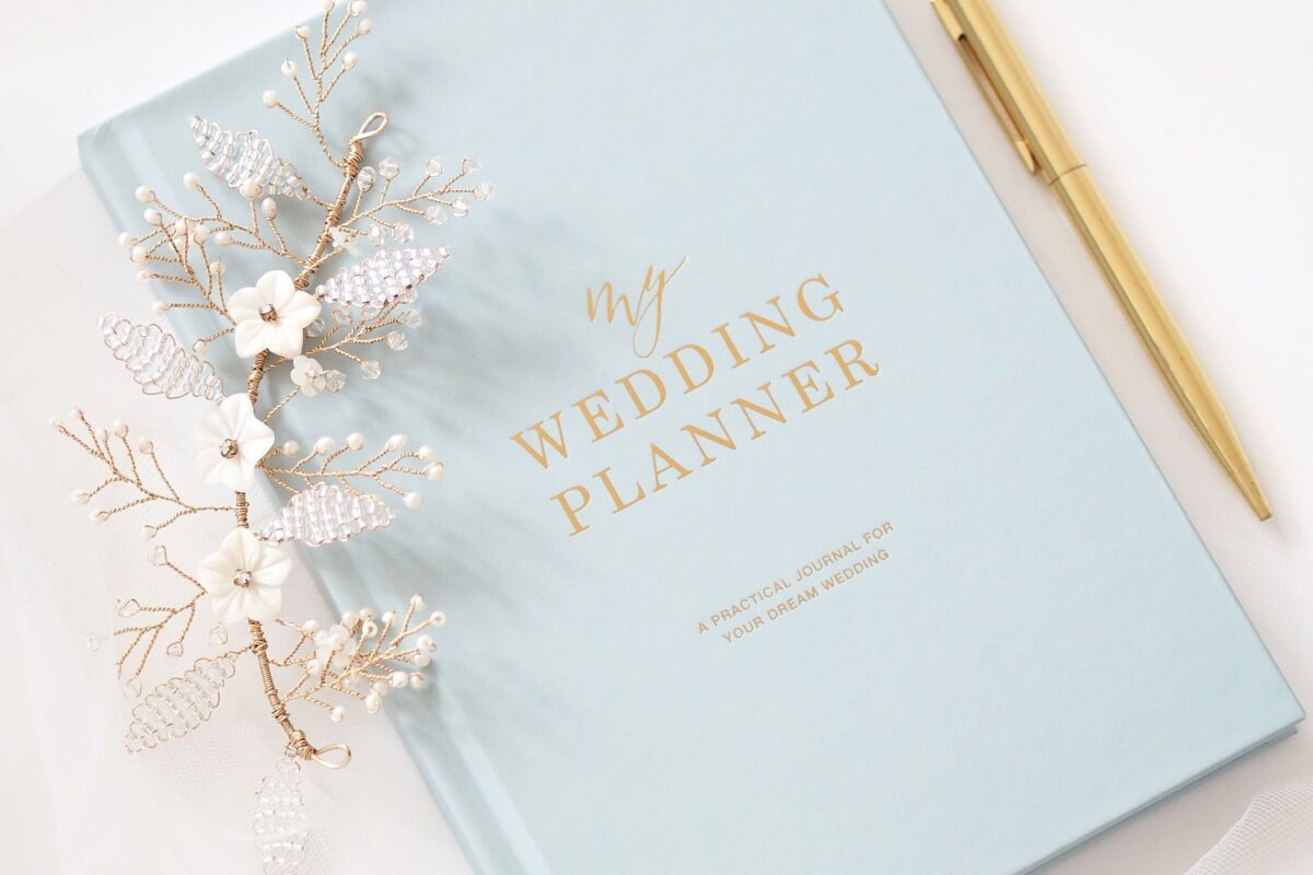 🌿 🤍 dream life manifestation: Blush & Gold Wedding Invitations — Free Digital Download