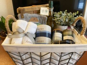 🍰 🌸 dream life manifestation: Wedding Gift Basket Ideas for Digital Design & Planners