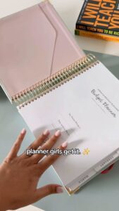 Dreamy Planner Girls: Creative Digital Designs — 🍰 🌸 secret to staying productive