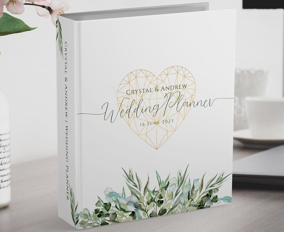 🎨 🎨 Elegant White Gold Heart Foliage Wedding Planner | dream life manifestation