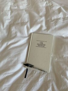 Gratitude Journal Layouts for Digital Designers — ☁️ 🤍 stay inspired all year long