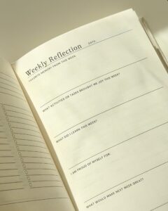 Organize Your Day with This Clean Daily Planner Design — 🪄 💎 stay inspired all year long