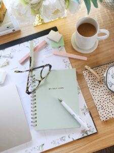 🤍 🌿 The Everygirl’s Planner & Desk Collection Grows! | romanticize your routine